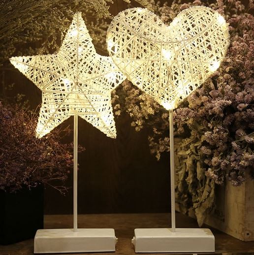 Rattan Woven LED Love Heart or Star Desk Light